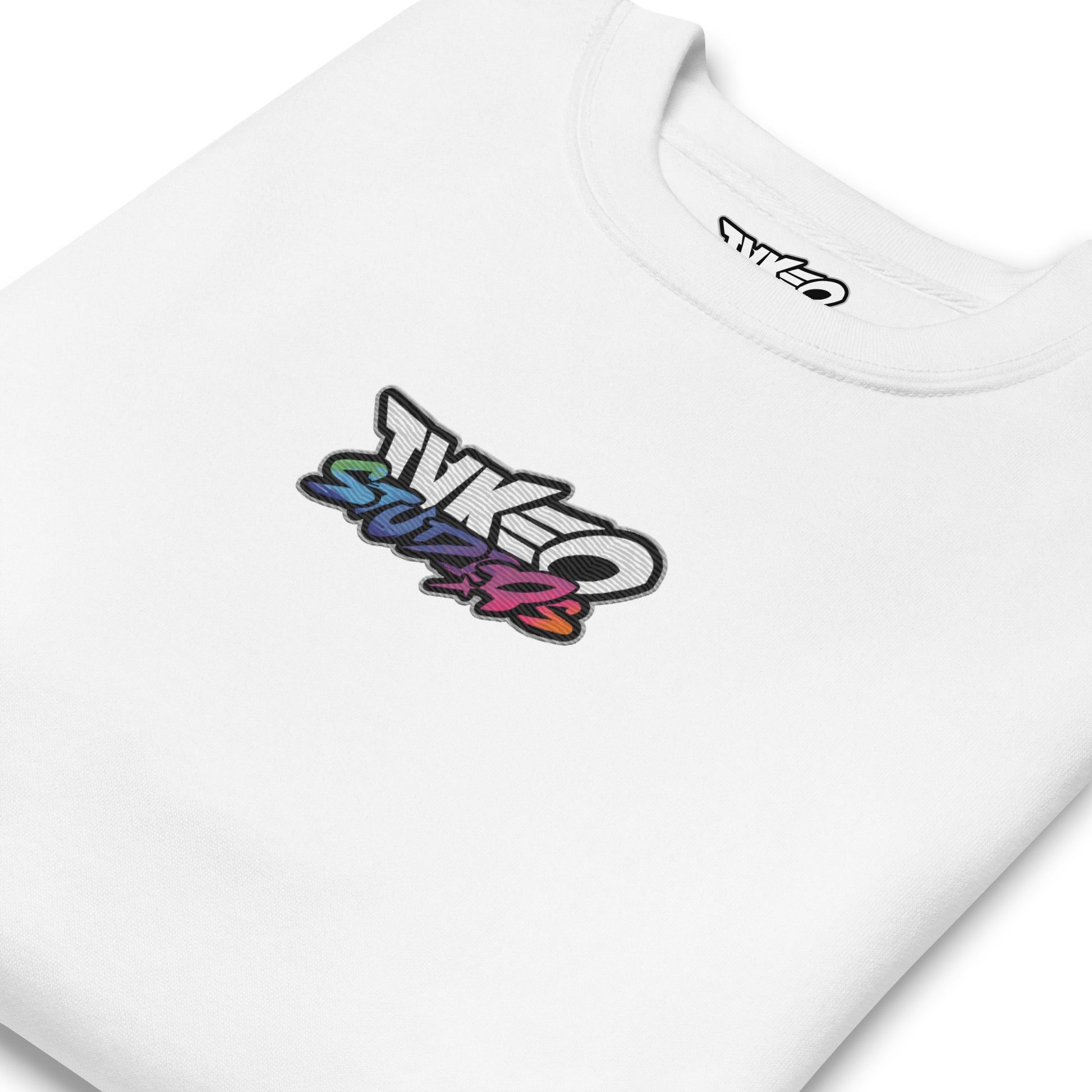 Takeo Studio (embodied Sweatshirt)